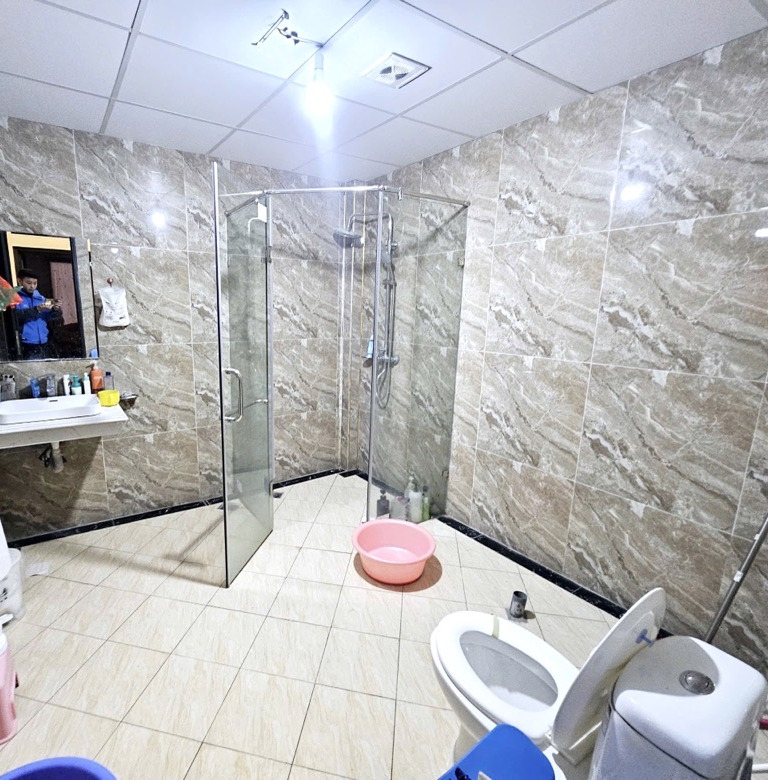 CỔ NHUẾ - NHÀ ĐẸP - Ở NGAY  GẦN ĐƯỜNG Ô TÔ - TRƯỚC NHÀ THOÁNG RỘNG